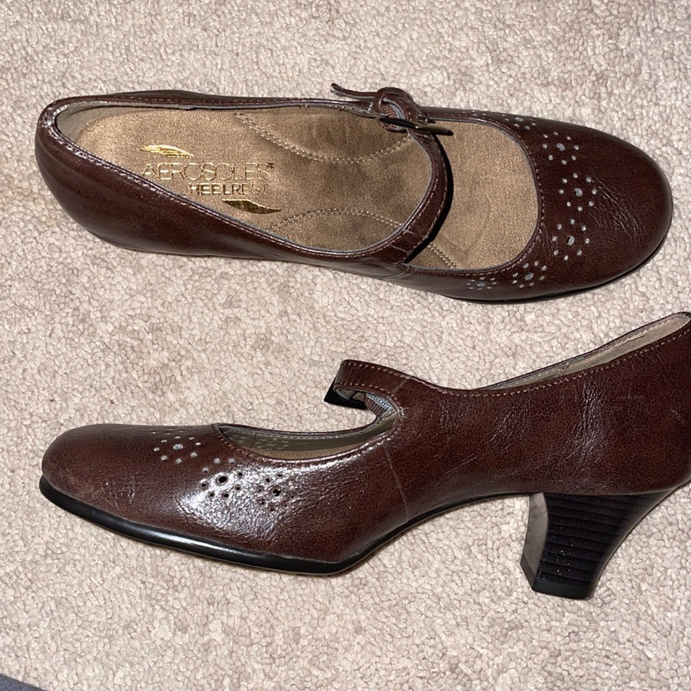 brown aerosoles heels